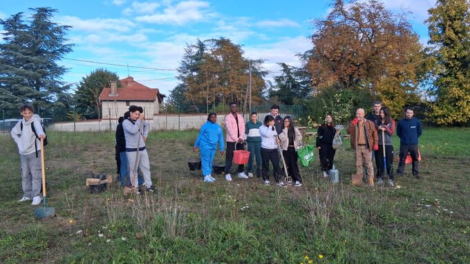 WhatsApp Image 2025-11-10 at 10.10.57.jpg